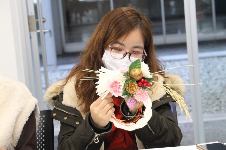 しめ飾り制作体験イベント 写真6